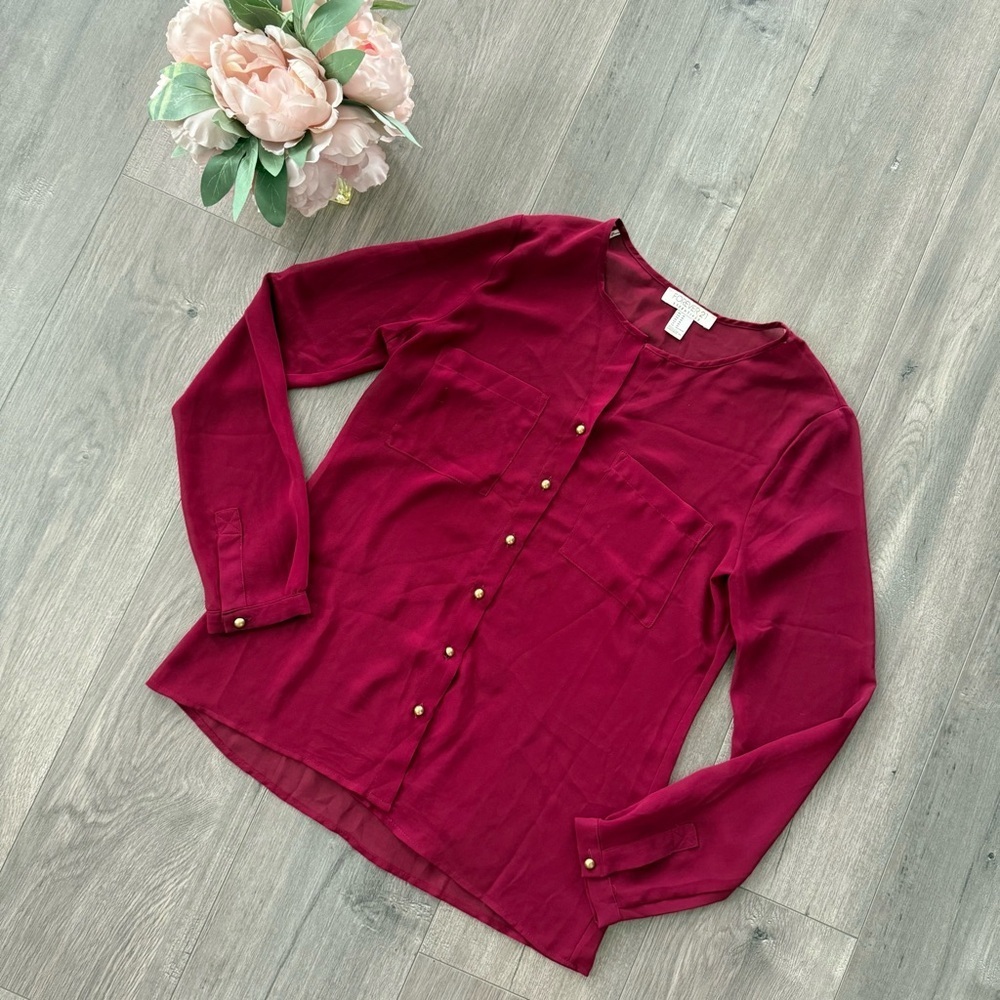 💐 Forever 21 Maroon Sheer Button Down Blouse‎